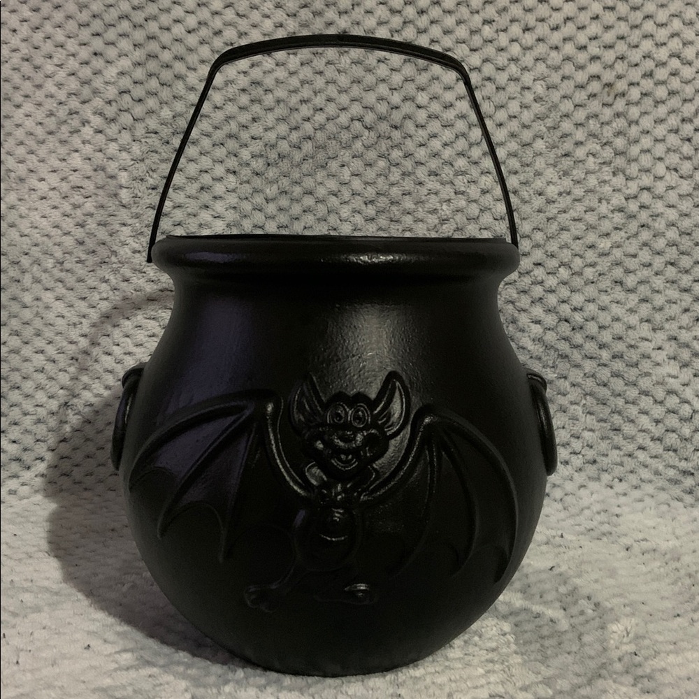 Vintage Halloween - General Foam Plastics - bat cauldron,  candy bucket